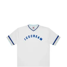 Футболка с V-образным вырезом