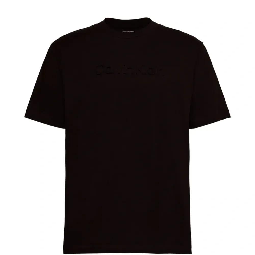 Футболка с круглым вырезом