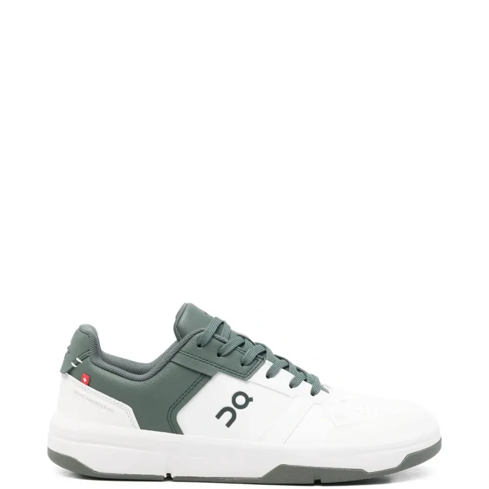 Кроссовки The Roger