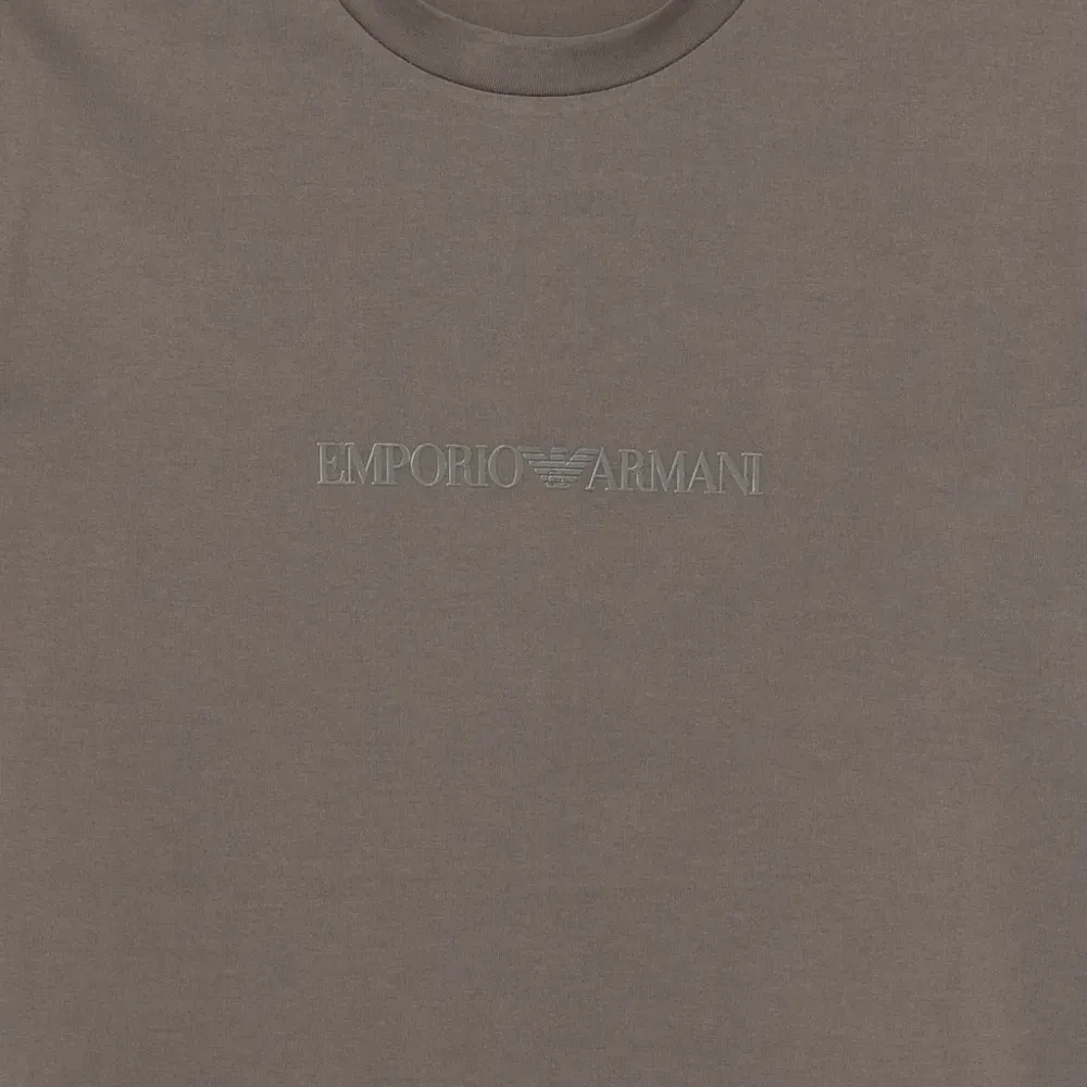 Футболка с логотипом