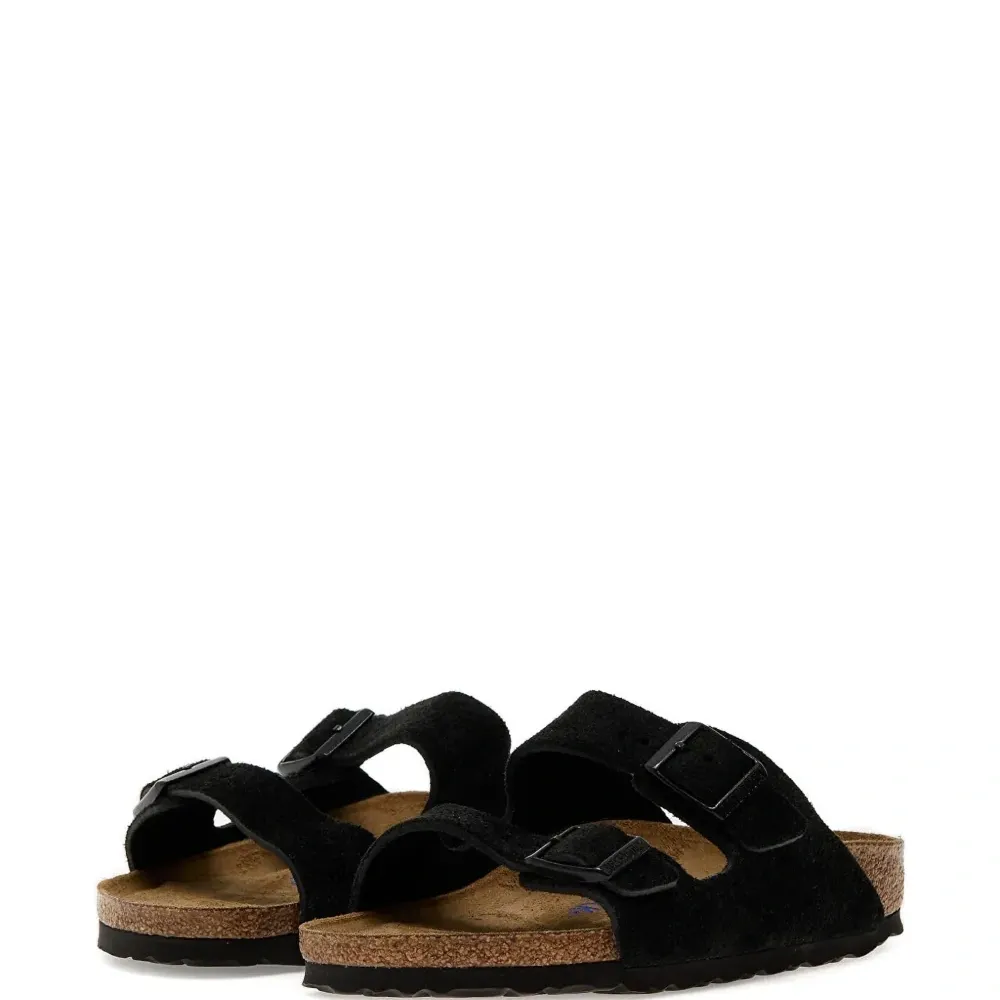 Сандалии Arizona с ремешками и пряжками