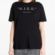 Футболка с цитатой о поцелуе