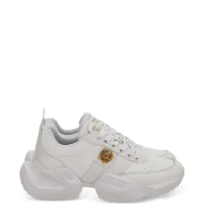 Кроссовки на шнуровке