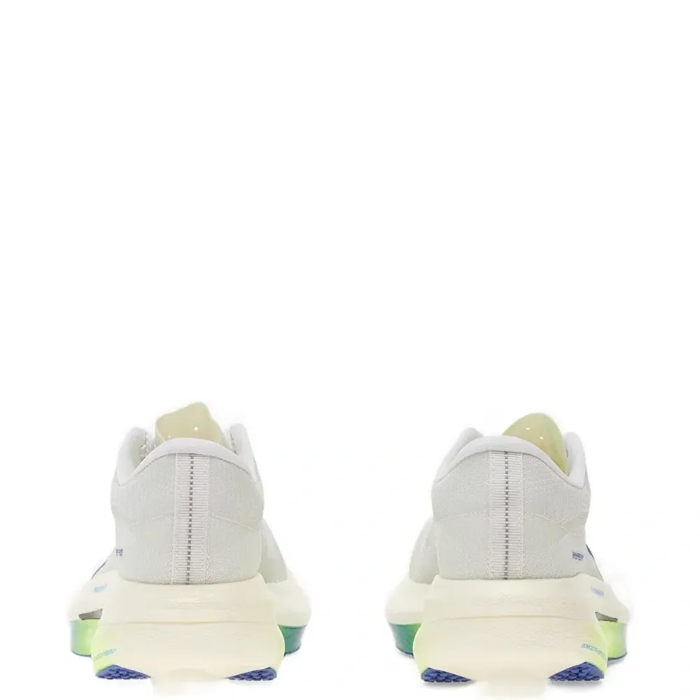 Кроссовки Hyperwarp Pro