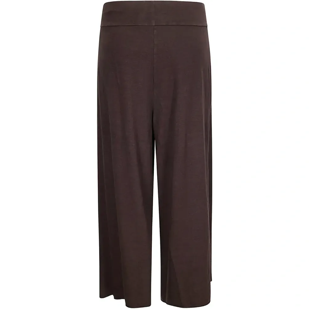 Брюки с завышенной талией и широкими штанинами