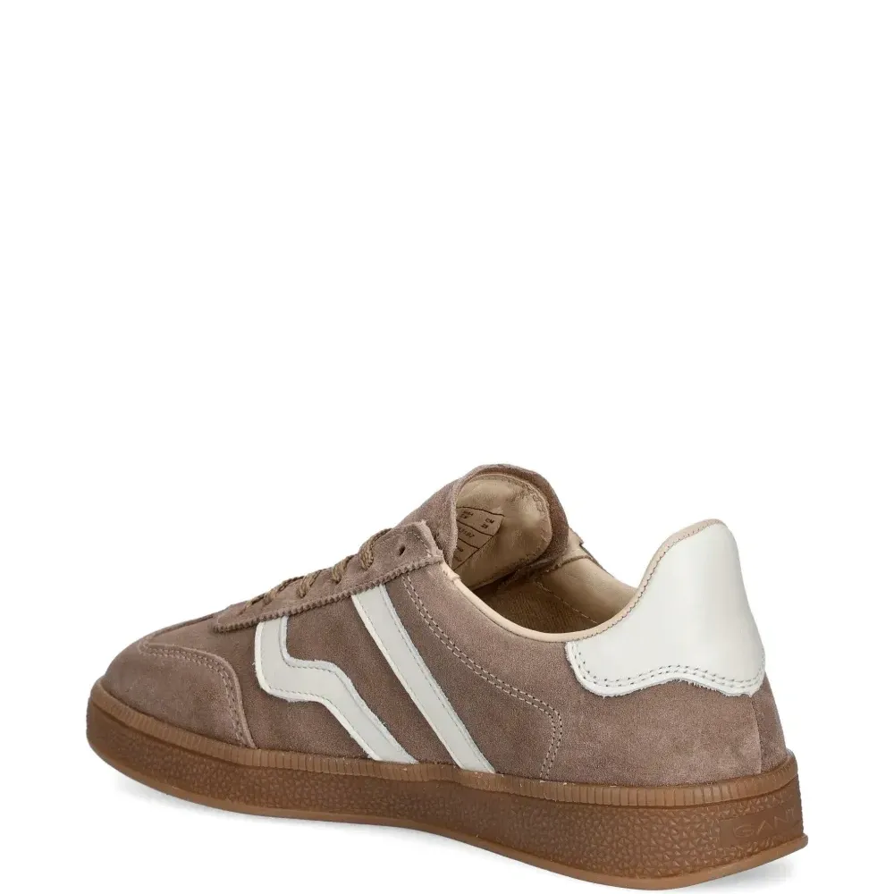 Замшевые кроссовки Cuzima Замшевые кроссовки Cuzima