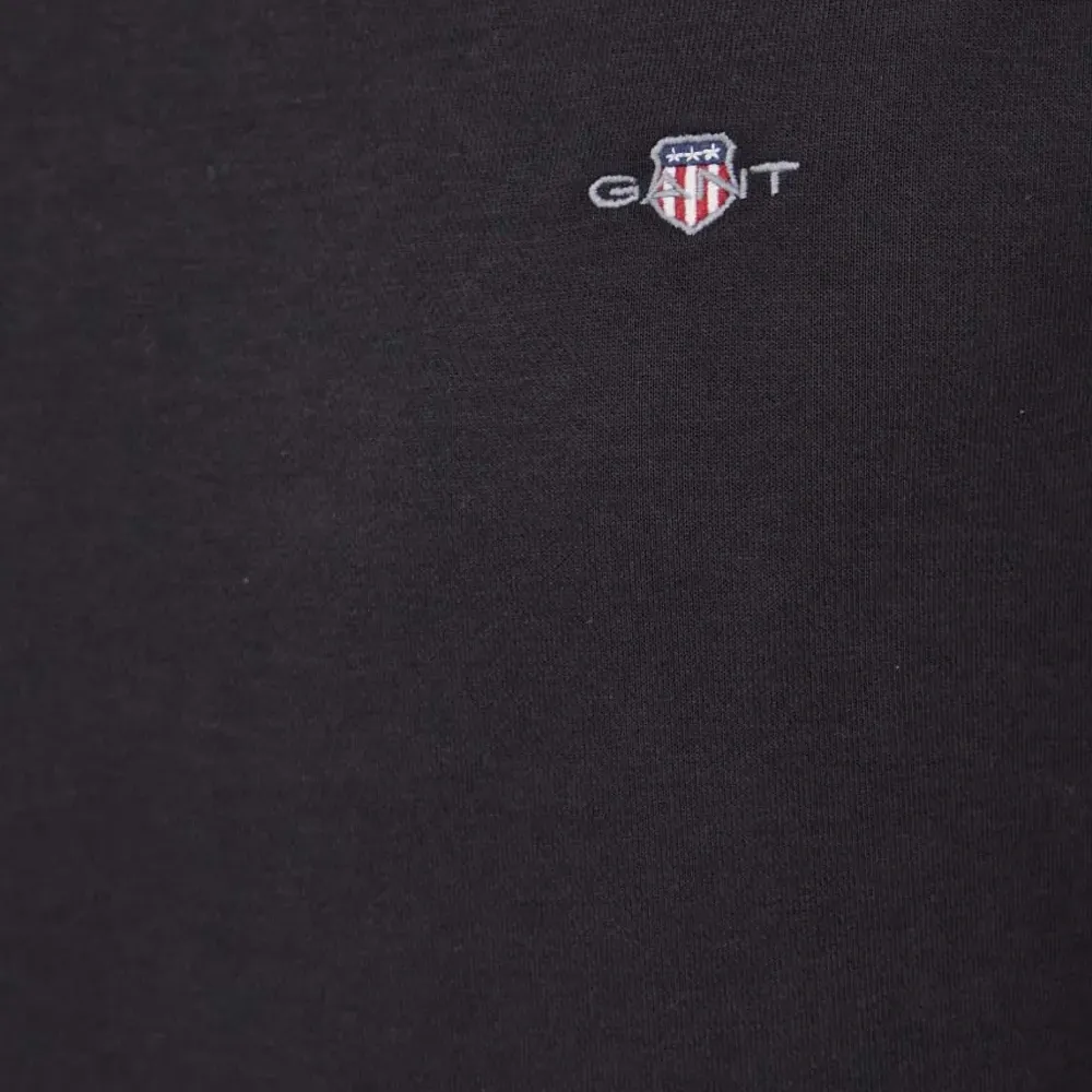 Свитшот с круглым вырезом и логотипом Shield