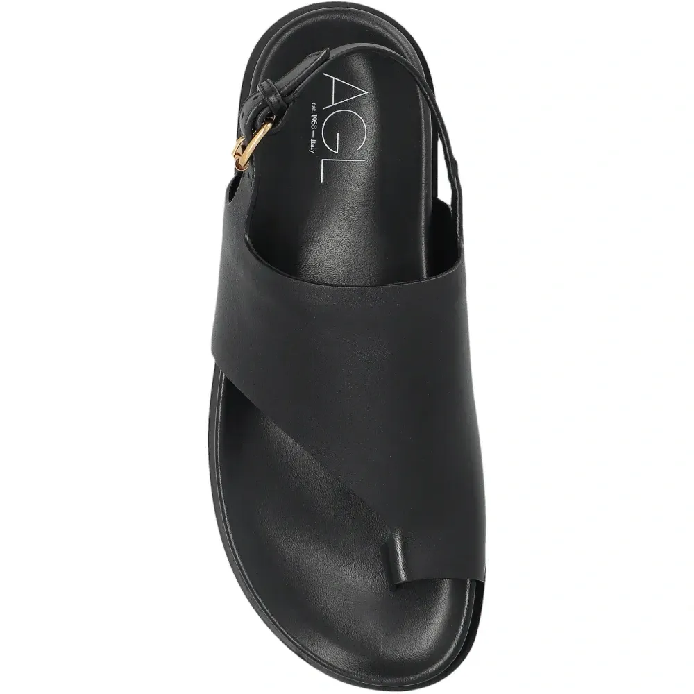 Босоножки с перемычкой на пальцах Cristina