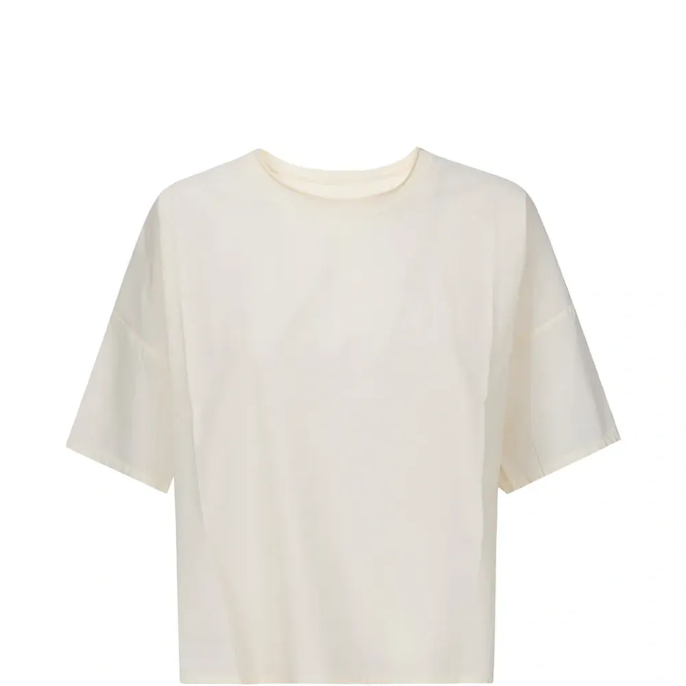 Футболка с круглым вырезом