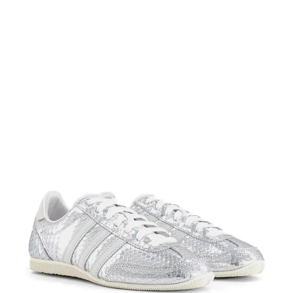 Кроссовки в полоску с эффектом змеиной кожи (Япония) Кроссовки в полоску с эффектом змеиной кожи (Япония)