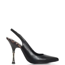 Туфли-лодочки на каблуке с ремешком на пятке Туфли-лодочки на каблуке с ремешком на пятке