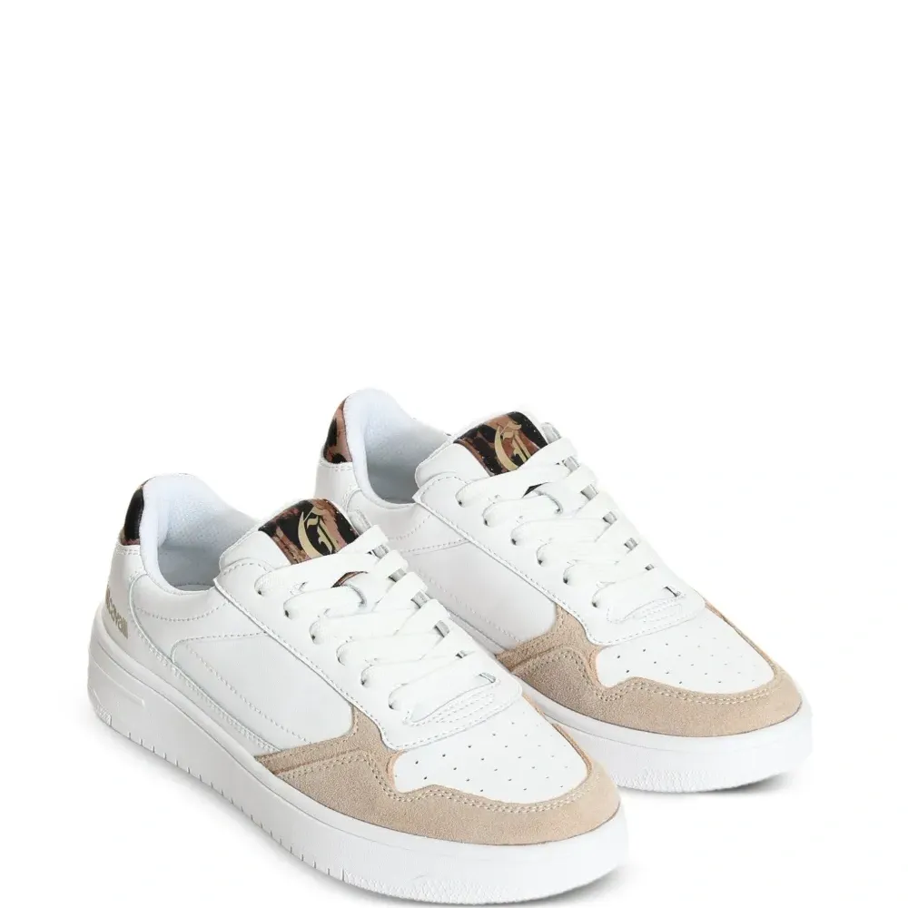 Кроссовки с логотипом