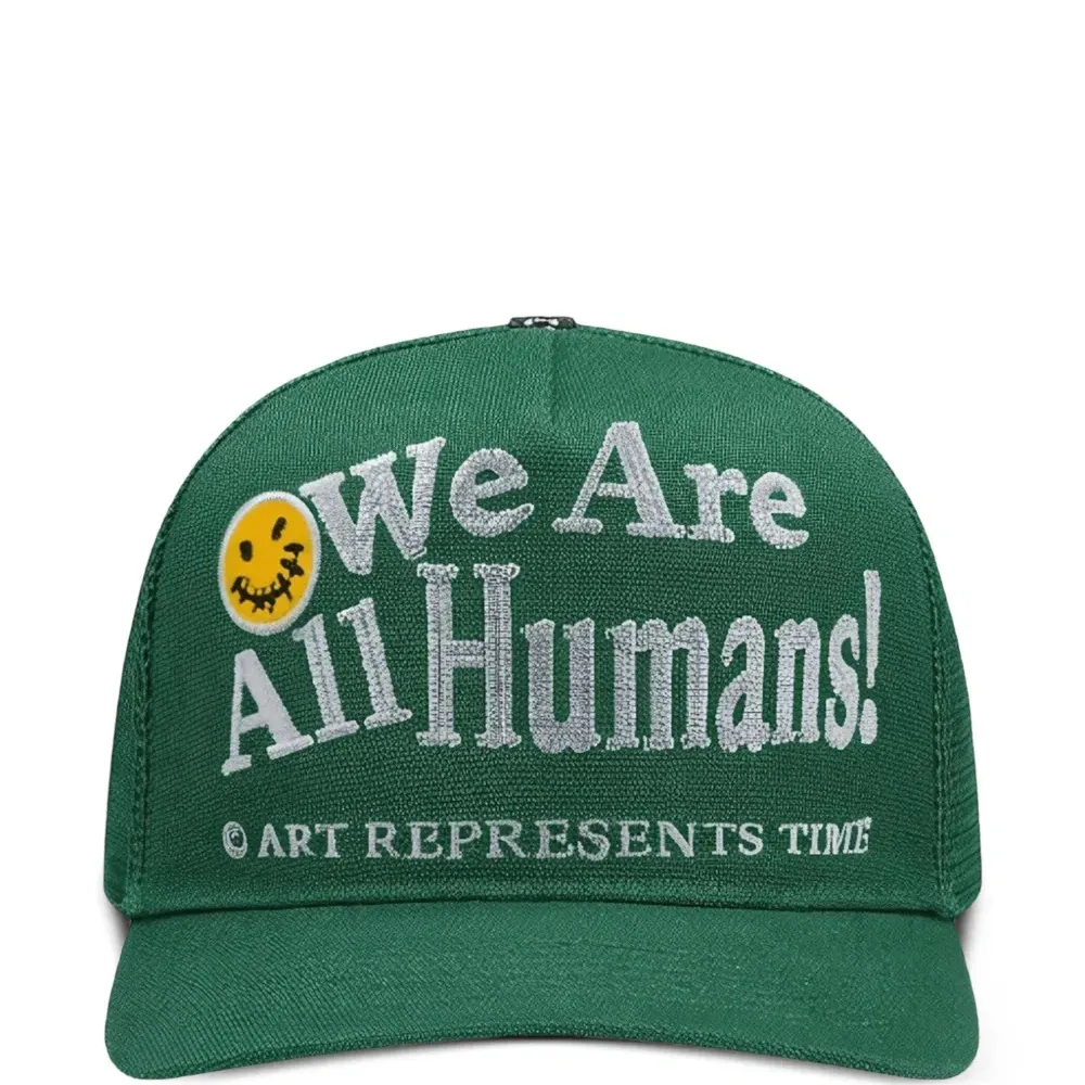 Бейсболка с вышивкой