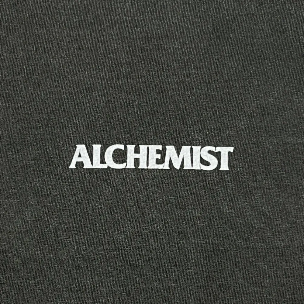 Футболка с логотипом