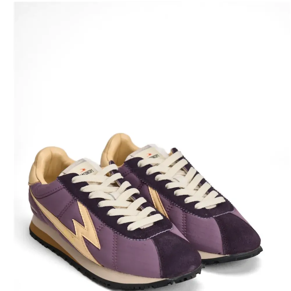 Кроссовки с молнией Кроссовки с молнией