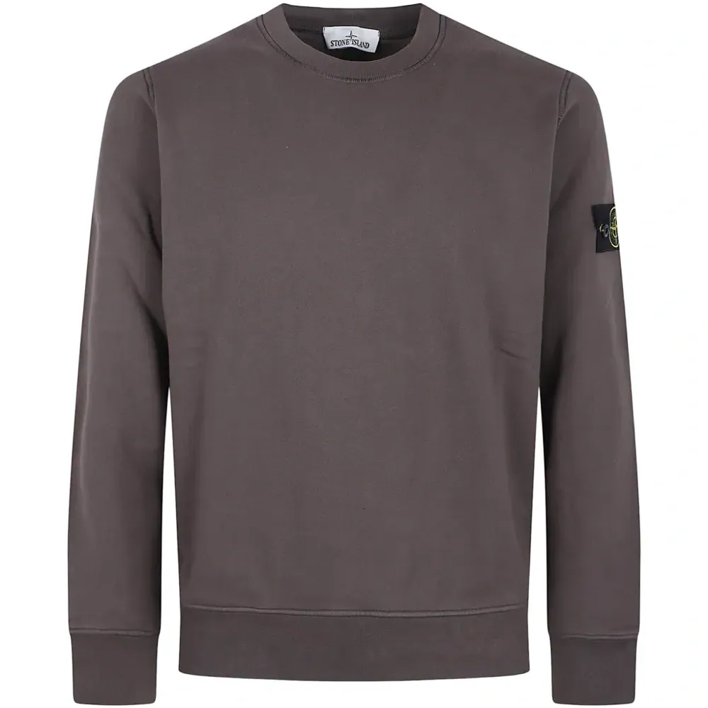 Хлопковый свитер в рубчик с нашивкой