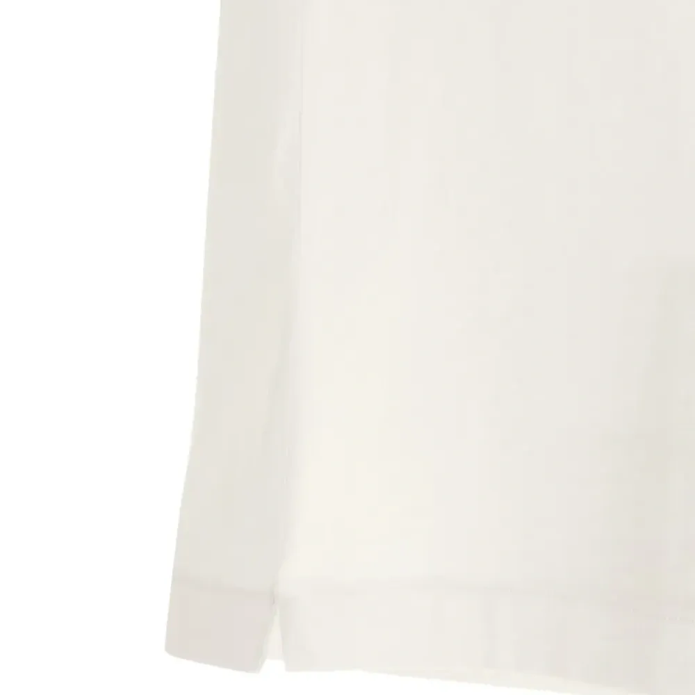 Футболка с половиной логотипа-стрелы