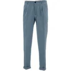 Брюки со складками Брюки со складками