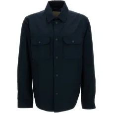 Куртка с отложным воротником и накладными карманами