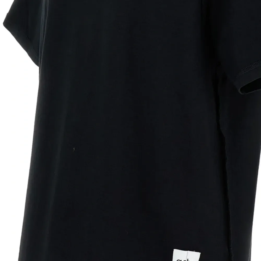 Футболка с короткими рукавами