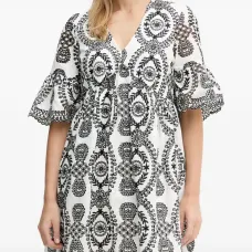 Мини-платье с геометрическим узором