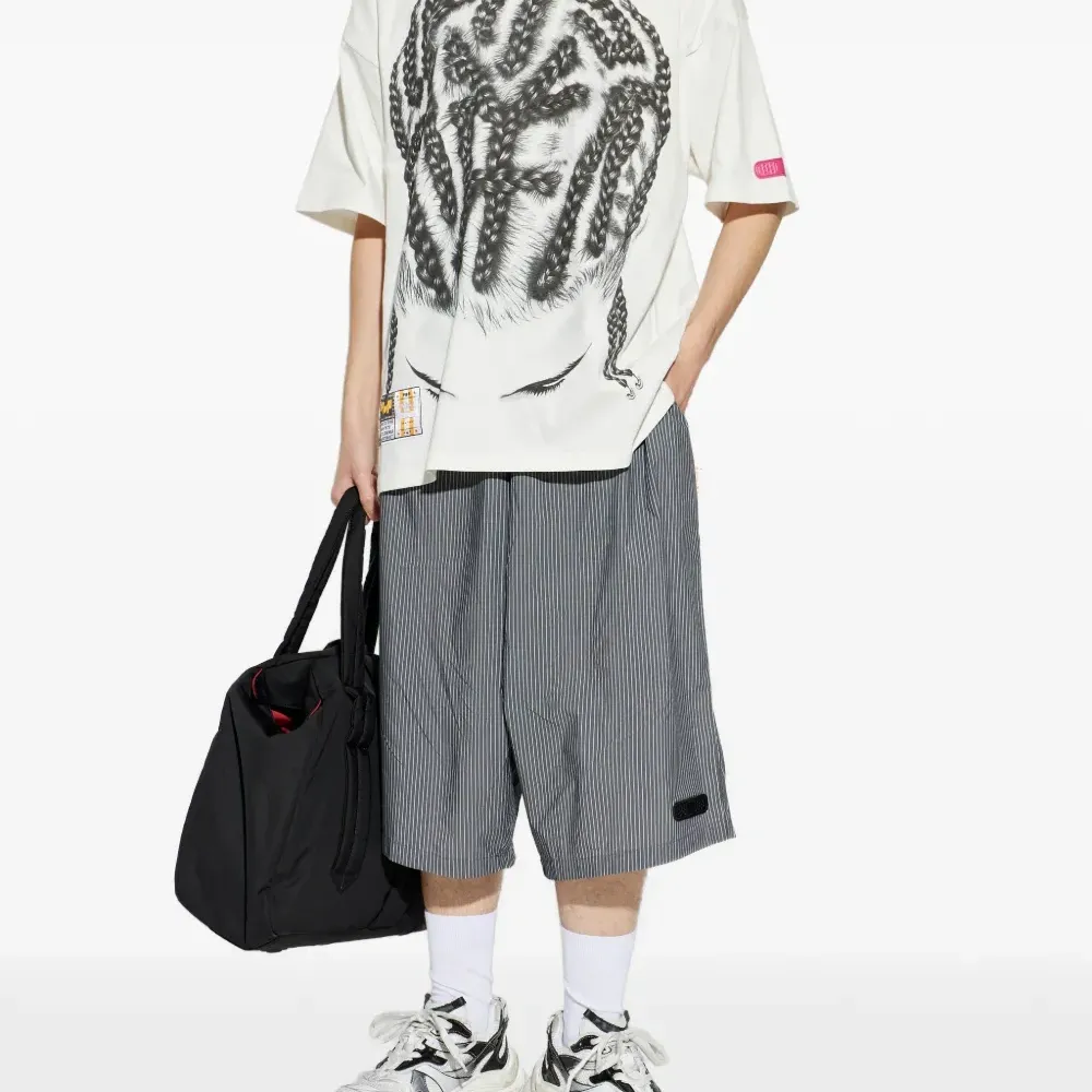 Футболка с принтом