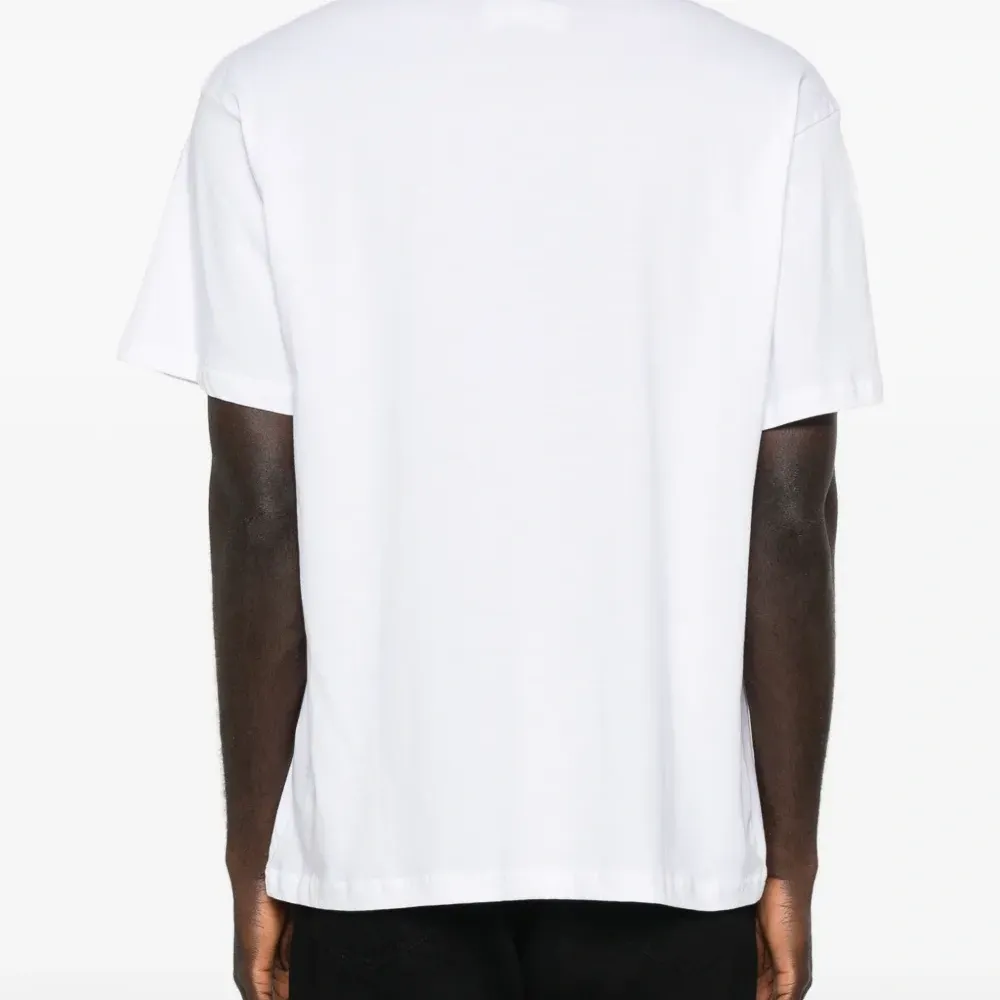 Футболка с логотипом