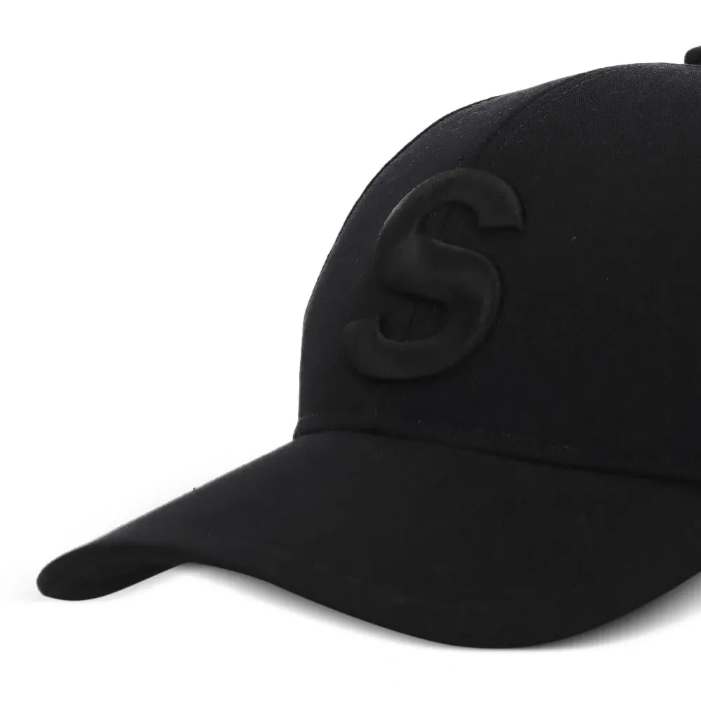 Джинсовая кепка