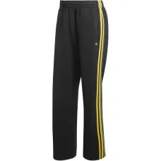 Спортивные штаны свободного кроя Спортивные штаны свободного кроя