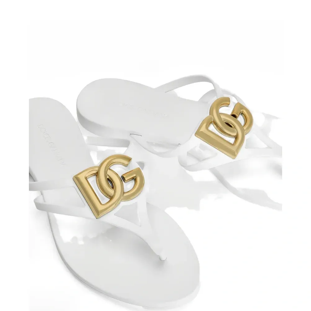 Шлёпанцы с логотипом