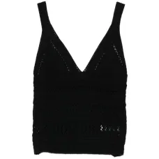 Вязаный топ с V-образным вырезом