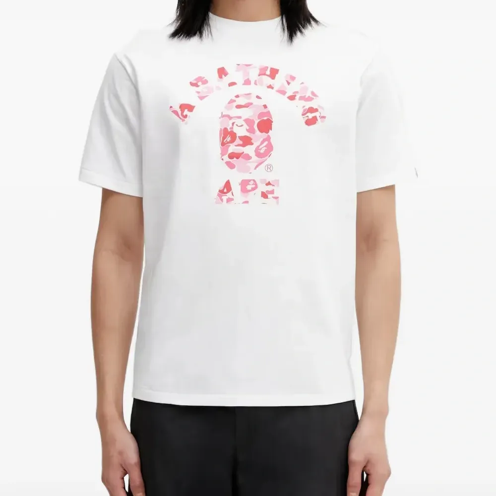 Футболка с логотипом Футболка с логотипом