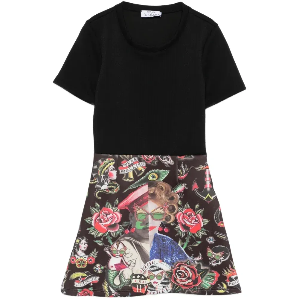 Мини-платье с короткими рукавами