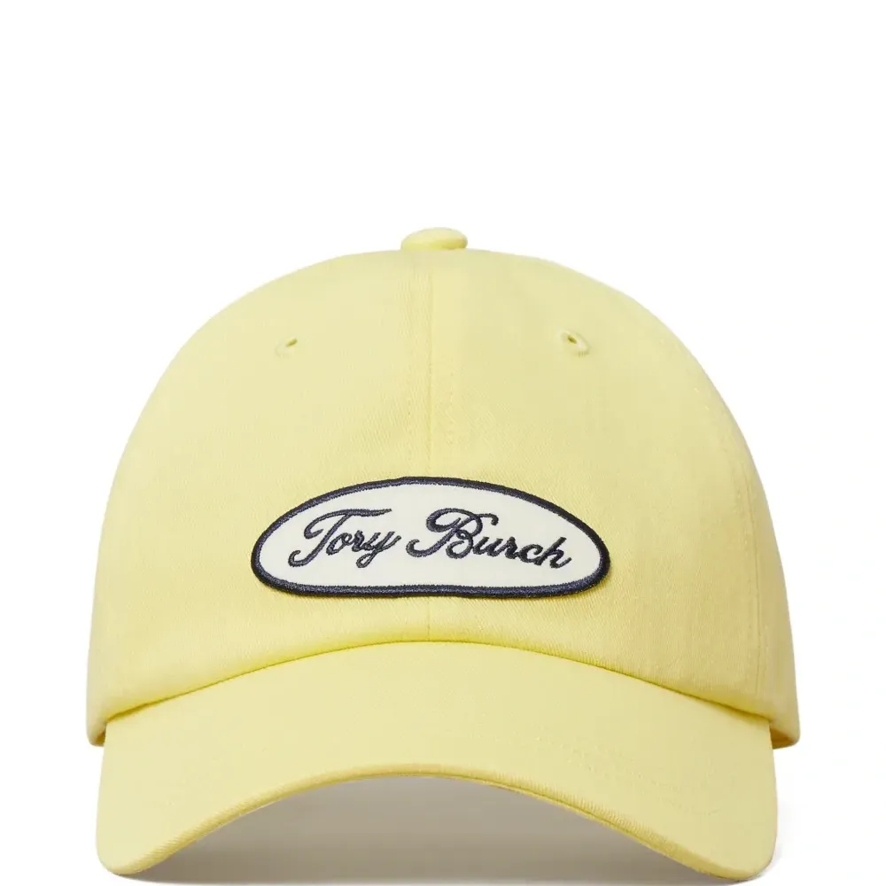 Бейсболка с нашивкой-логотипом