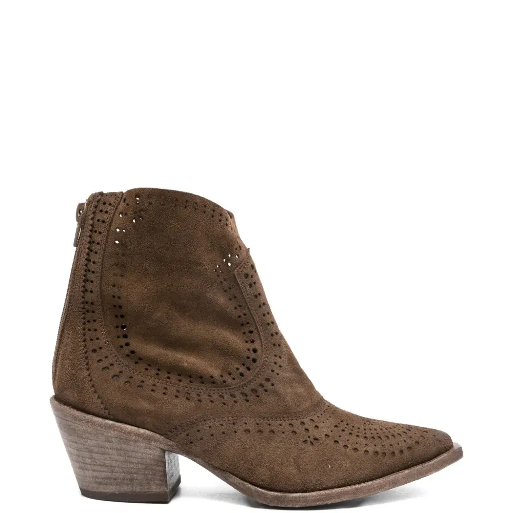 Кожаные ковбойские сапоги Кожаные ковбойские сапоги