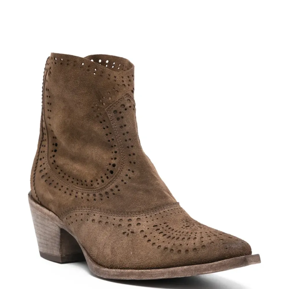 Кожаные ковбойские сапоги Кожаные ковбойские сапоги