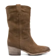 Кожаные ковбойские сапоги