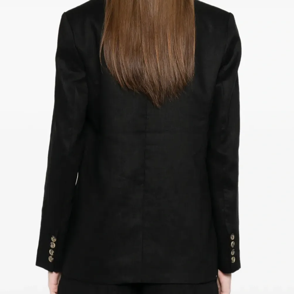 Жакет на пуговицах Linda