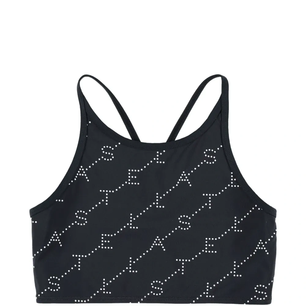 Топ с отделкой в виде логотипа