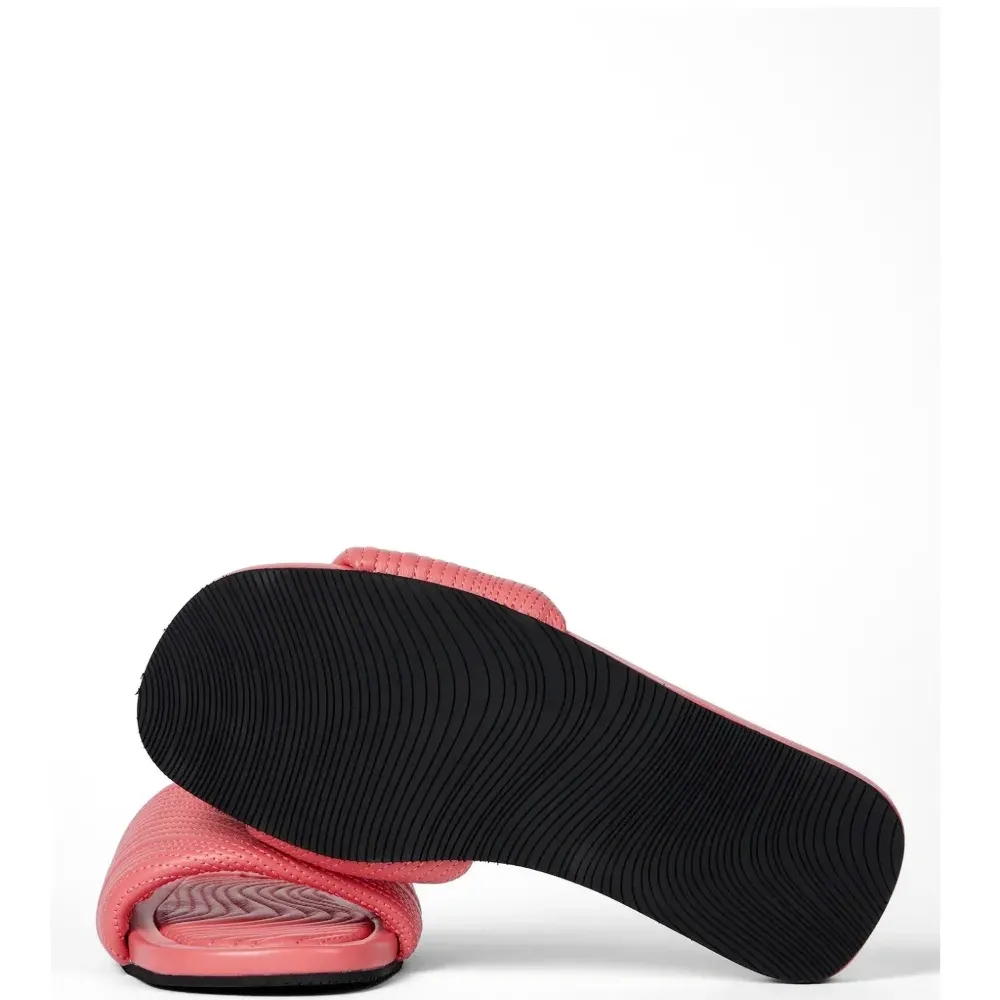 Стеганые босоножки Laurel Swirl на плоской подошве