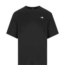 Футболка с вышитым логотипом