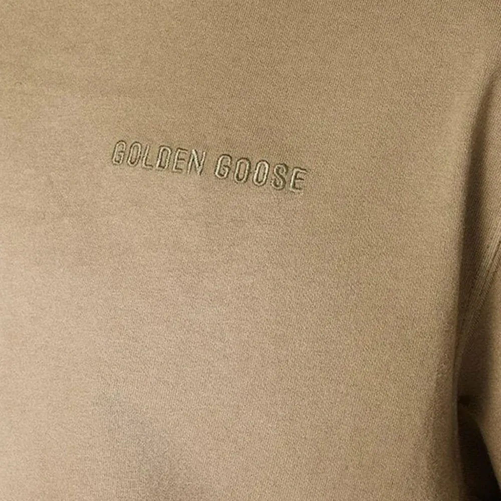 Футболка с круглым вырезом