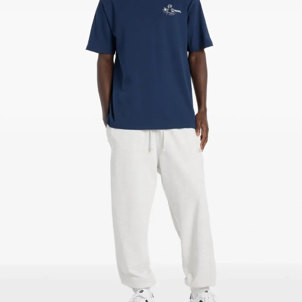 Футболка с принтом "Фонтан"