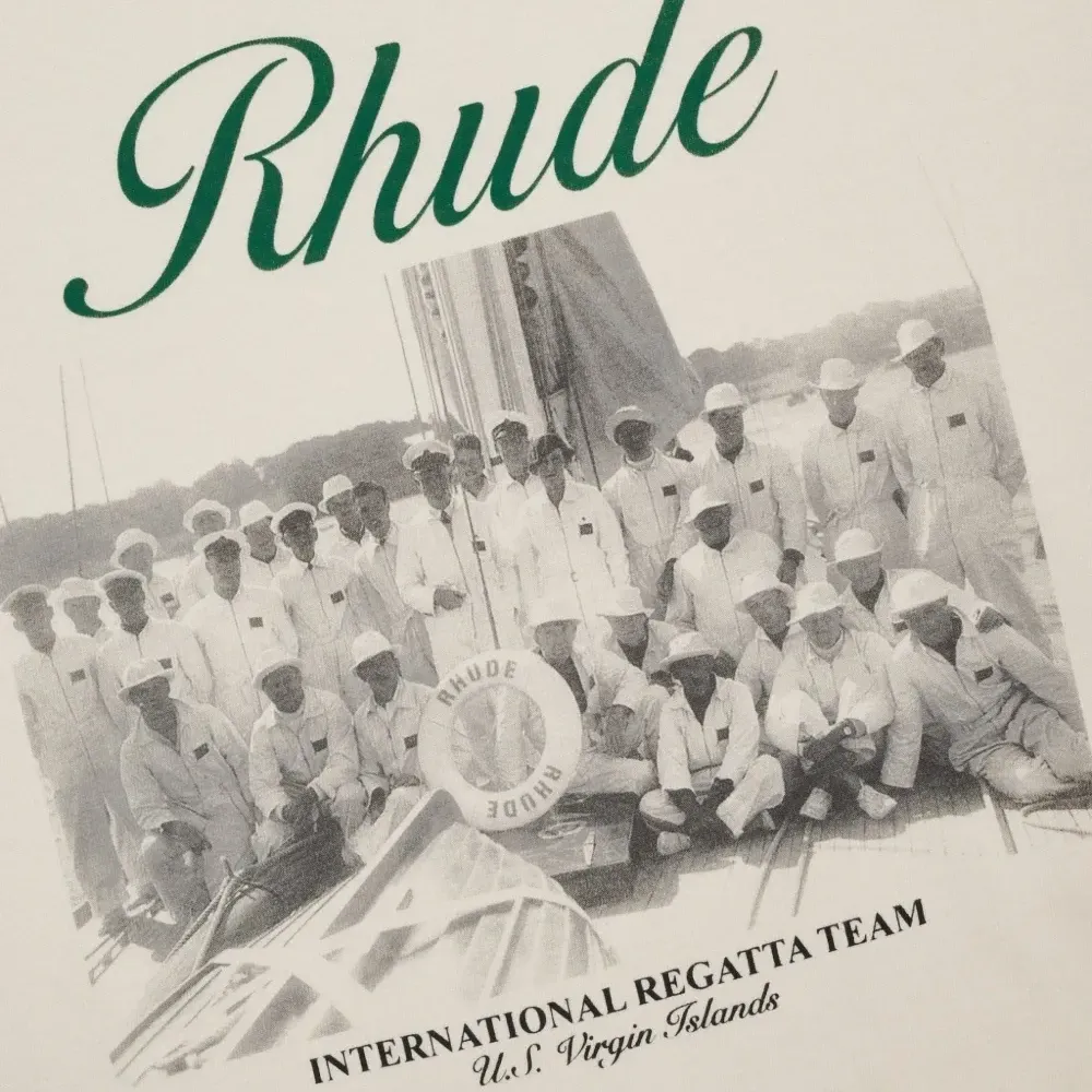 Футболка с коротким рукавом и принтом