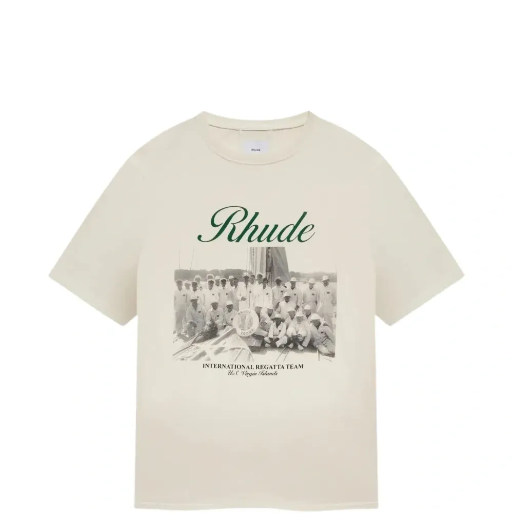 Футболка с коротким рукавом и принтом