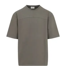 Футболка с полосками на спине