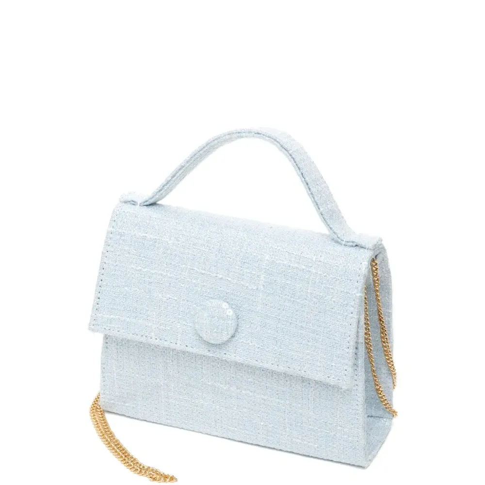 Сумка на цепочке с застёжкой на пуговицу