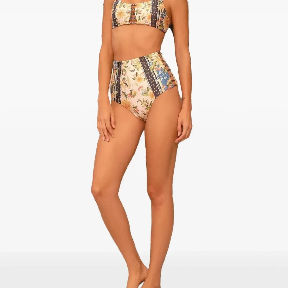 Бикини-топ Martina