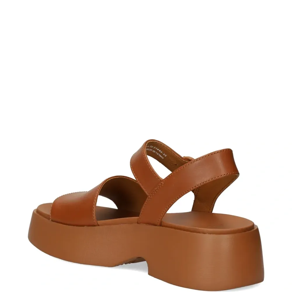 Босоножки на платформе с ремешком и пряжкой