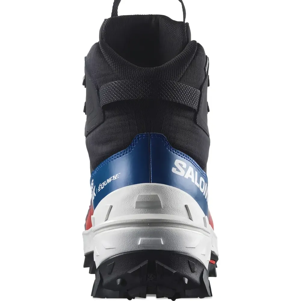 Кроссовки на шнуровке